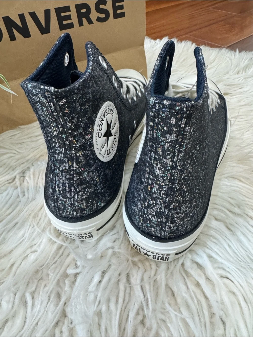 New🌿Converse High Top Sneakers in Black Glitter Multicolor Sparkle